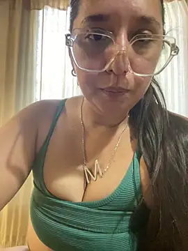 soy_maiaa4 - Soy_maiaa4's free webcam - UK Sex Cams