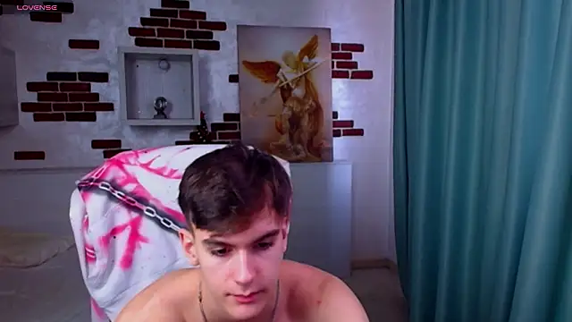 bradyflint (M twink) - CUM SHOW !!!