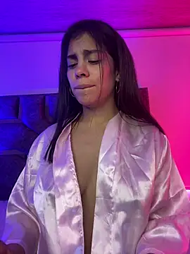 NINA_18_YEARS webcam