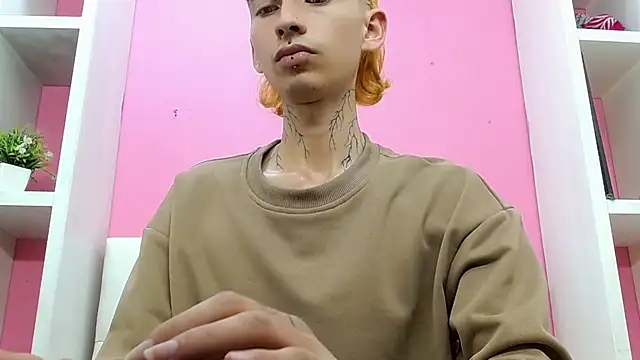 ttimy_x_boy - Ttimy_x_boy's free webcam - UK Sex Cams