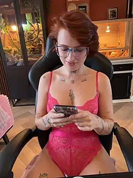 sweetanneunique26 - SweetAnneUnique26's free webcam