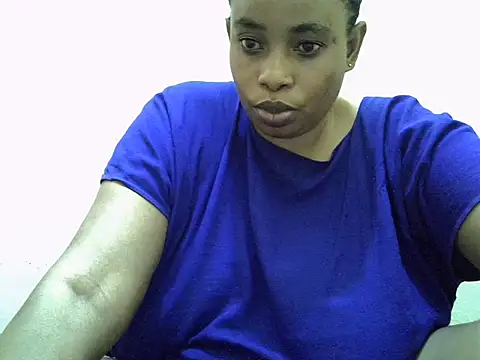 milky_mom webcam