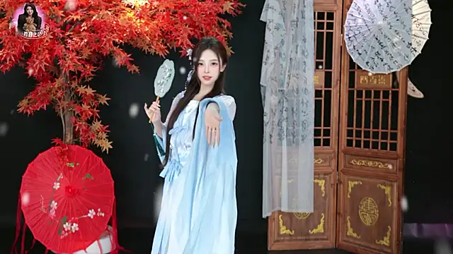 Shiny-girl7788 webcam