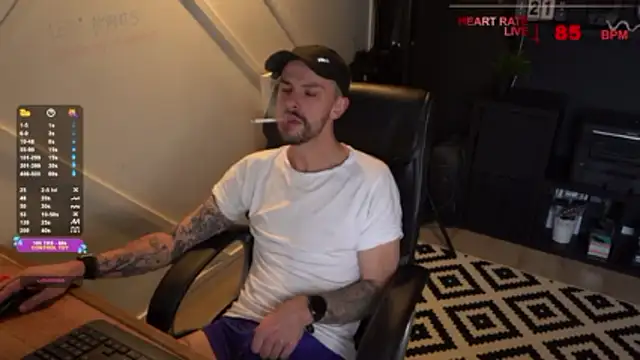 monsieurguitsxxx (M young) - FULL NAKED - PLAY WITH TIP MENU