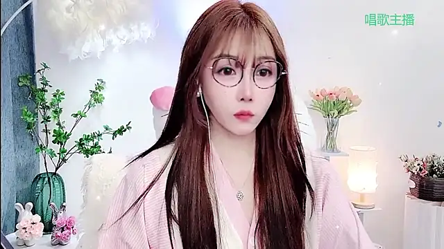 美女Laura_520在线直播