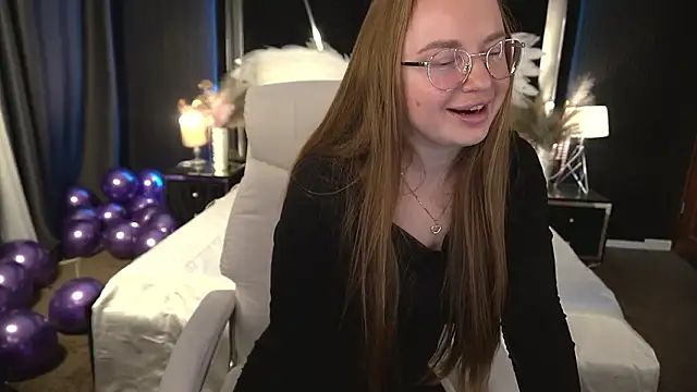 miaredfox - MiaRedFox's free webcam - UK Sex Cams