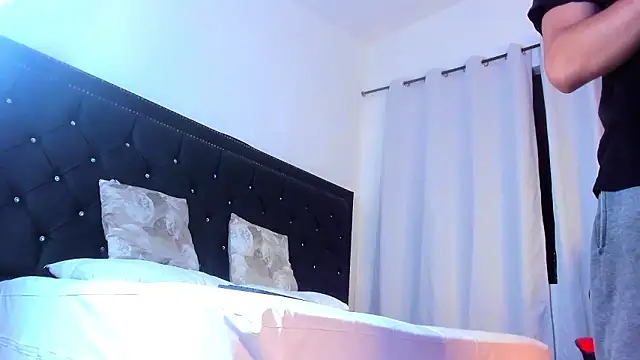 LucasBeaumont webcam