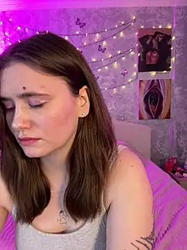 Sabrina_shells webcam