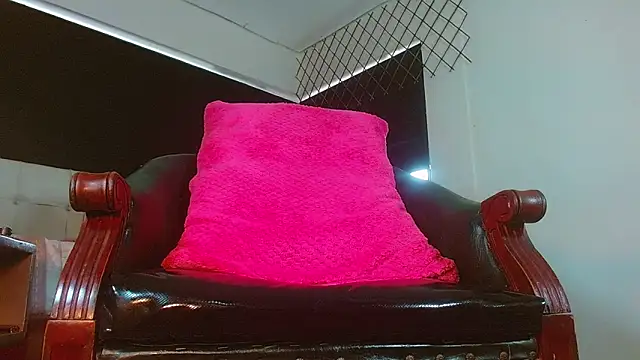 bellatrixx_69 webcam