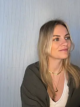 milla__one - Milla__one's free webcam - UK Sex Cams