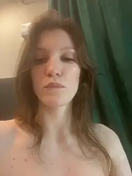 DriveThruDolls webcam