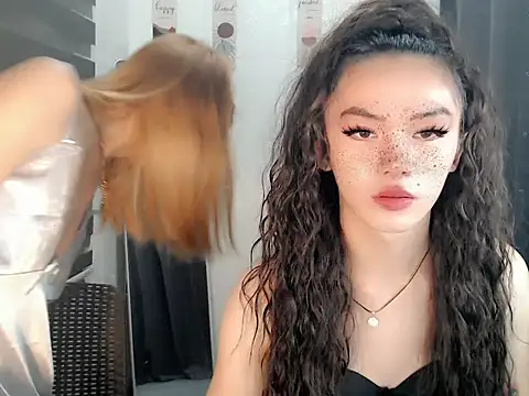 YoungAsianHardCock webcam