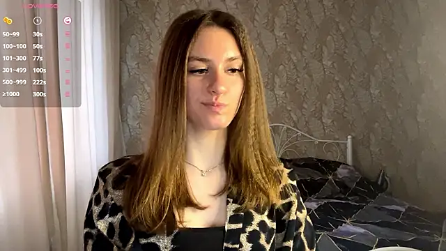 miainheat - Miainheat's free webcam - UK Sex Cams