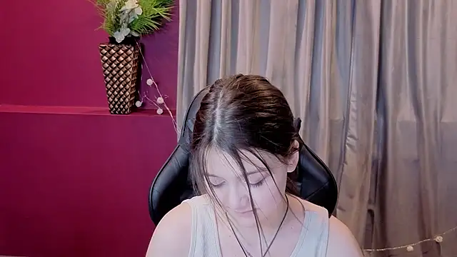 xxxnaughtyfoxyxxx - Xxxnaughtyfoxyxxx's free webcam