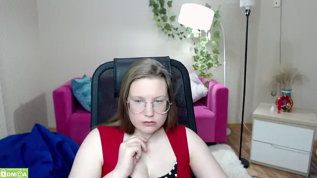 kuri_u - Kuri_u's free webcam - UK Sex Cams