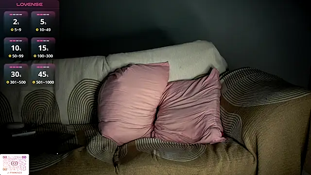 Jonathan___123 webcam