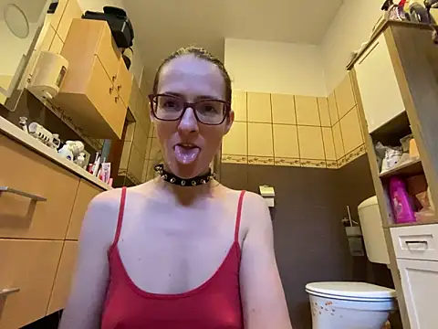 ___horny_mountain_girl_ webcam