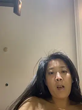 xiangxiang-love webcam