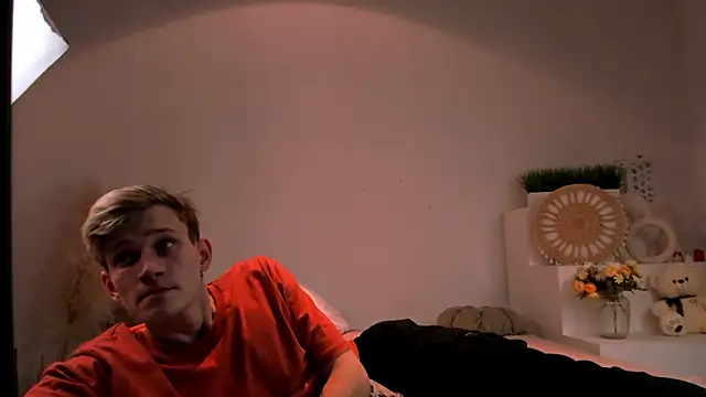 volan_starts (M young) - Show my body