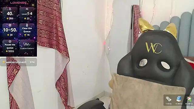 lakshmiraniii webcam