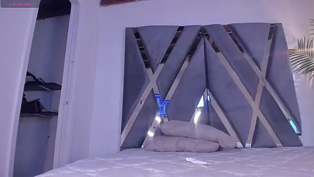 alessandra_wells webcam