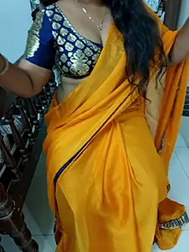 Nikitha_telugu