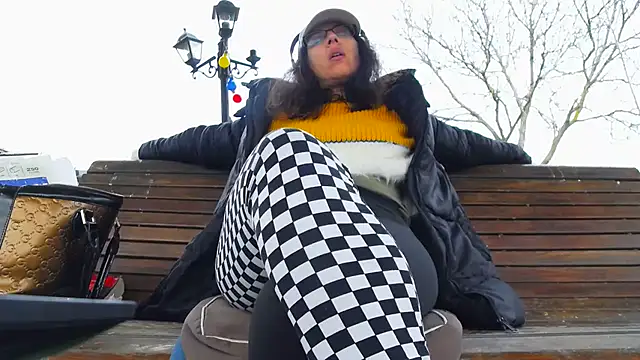 MellyBigLabiaOrgasmic webcam