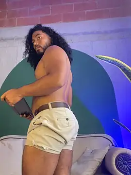 Webcam Model (noah_jones__)  is live.Free join now!