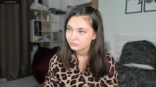 FunnyyMonkeyy webcam