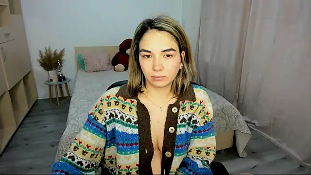 AlexaJuly webcam