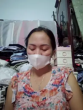 Baby-loveass69 webcam