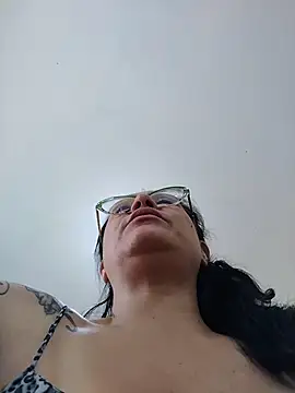 naughty_doll_horny webcam