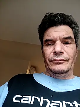 twitshe - Twitshe's free webcam - UK Sex Cams