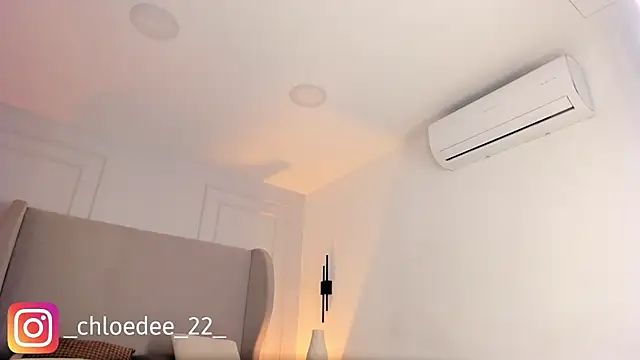 chloe_d webcam