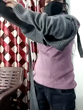 Webcam Model (Ruhi_07)  is live.Free join now!