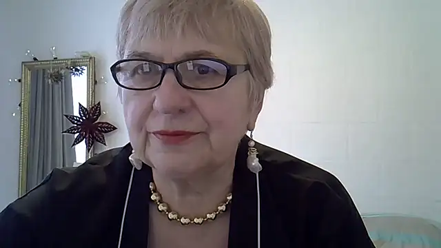 SweetCherry27 webcam