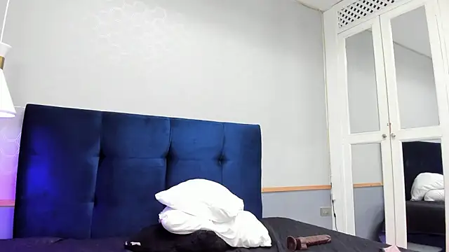 Sharlotte_BBW_ webcam