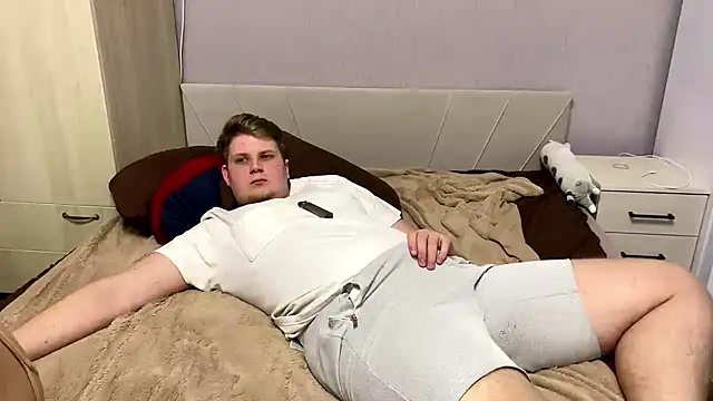 spirit_duoo (G teen) - Mia flash boobs