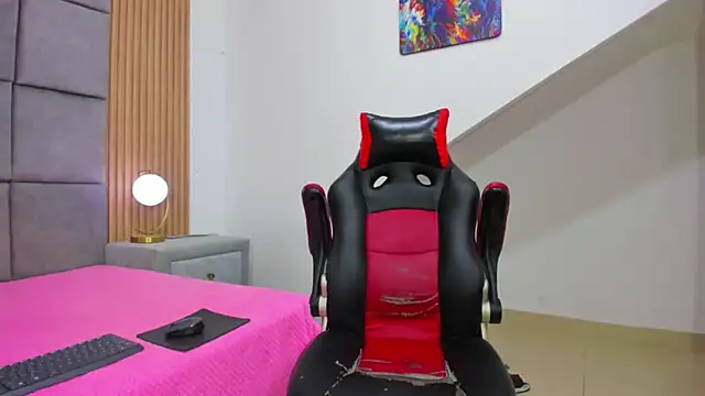 AzumiWalker Live Webcam on Stripchat