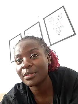 Webcam Model (bustytemptress1)  is live.Free join now!