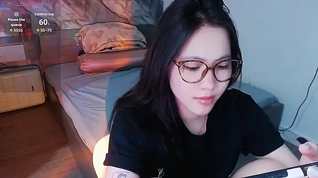 brianna-spanks - Brianna-spanks's free webcam - UK Sex Cams