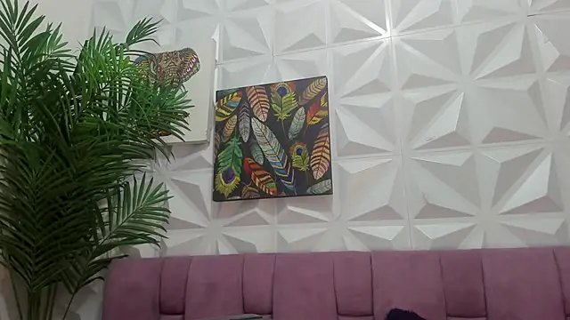 Anggie_Miller webcam