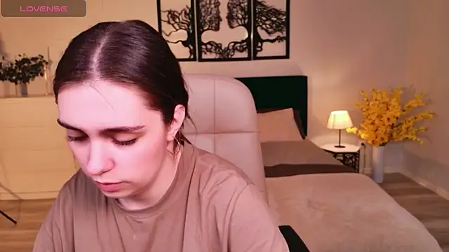 DaniellaLovely webcam