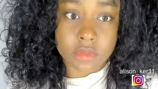 alison-ker3 webcam