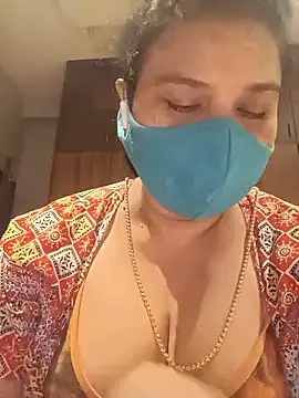 Webcam Model (Tamil_Sivani)  is live.Free join now!