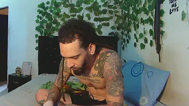 caribbeanlover1 webcam