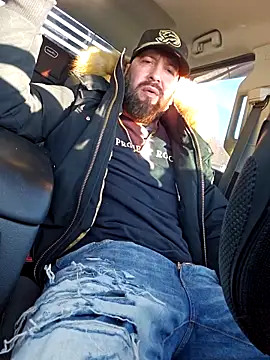 Beardedtattood webcam