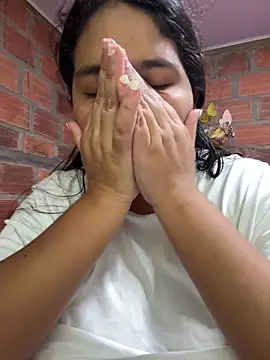 webcam chatroom Moncerrat Luna