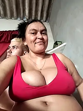 Horny-Mommy-Dirty's room