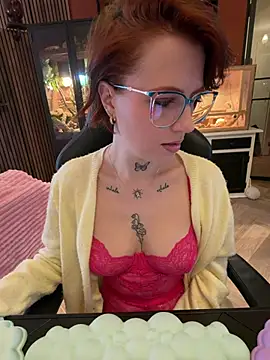 SweetAnneUnique2... Live Webcam on Stripchat